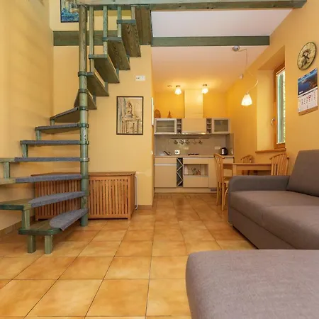 Pri Rouzes Apartament Połąga