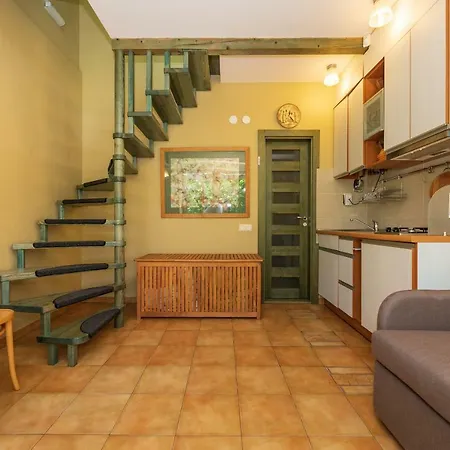 Lägenhet Pri Rouzes