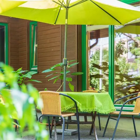 Pri Rouzes Lägenhet *