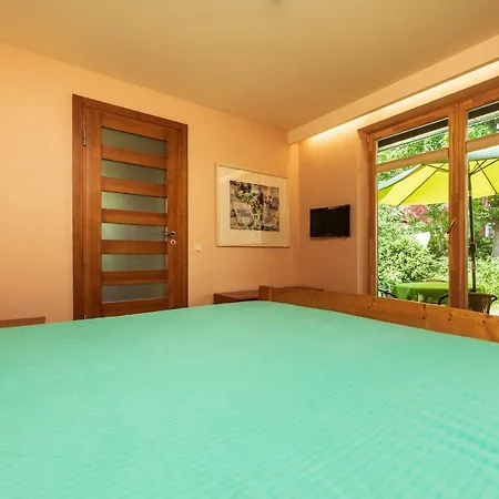 Pri Rouzes Lägenhet Palanga