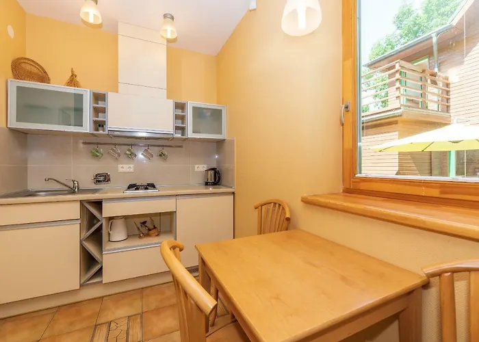 Pri Rouzes Apartament