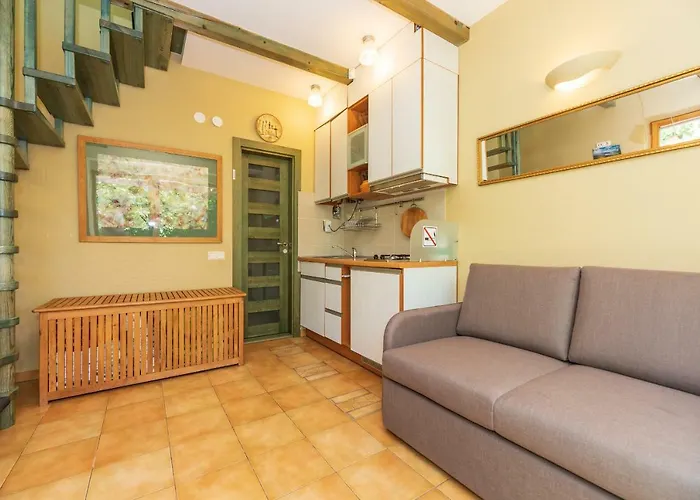 Apartament Pri Rouzes *