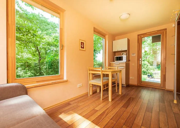 Pri Rouzes דירה *